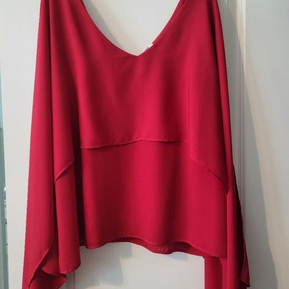 NWOT Massey's Cold Shoulder Angel Sleeve Blouse - Picture 1 of 3
